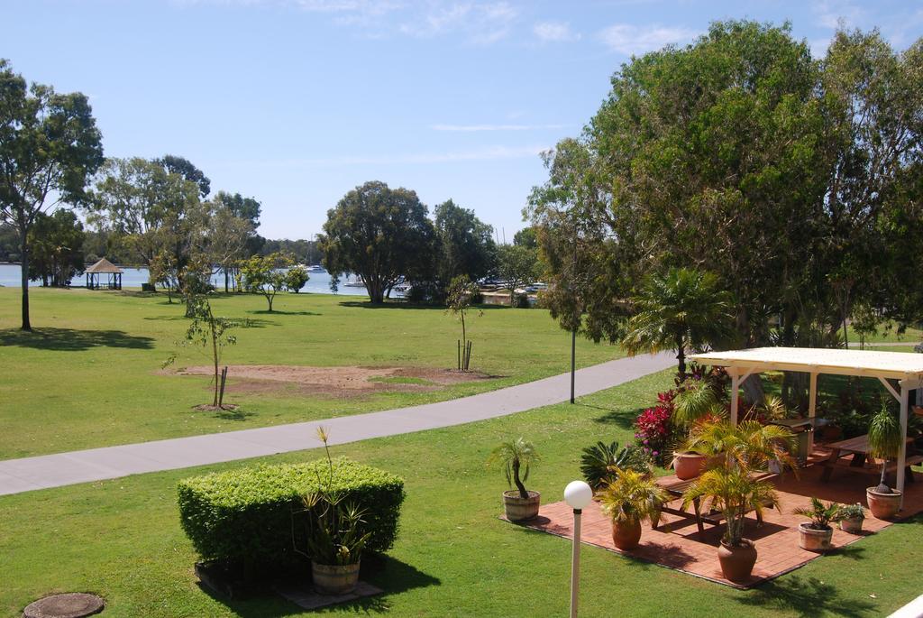 Regency Waterfront Noosa Aparthotel Noosaville Δωμάτιο φωτογραφία